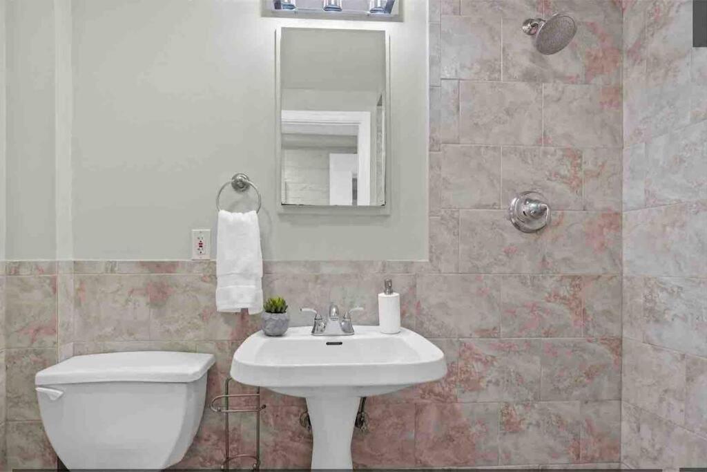 Glover Park/Georgetown Oasis With Parking Apartment วอชิงตัน ภายนอก รูปภาพ